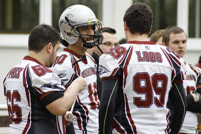 场外形成巨 场外形成巨